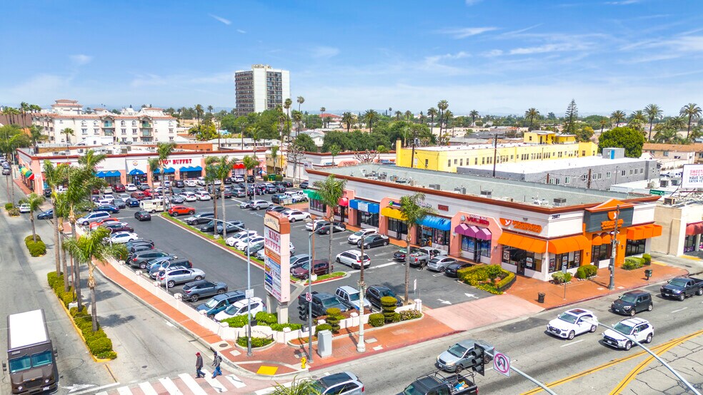 Primary Photo Of , Huntington Park General Retail For Sale