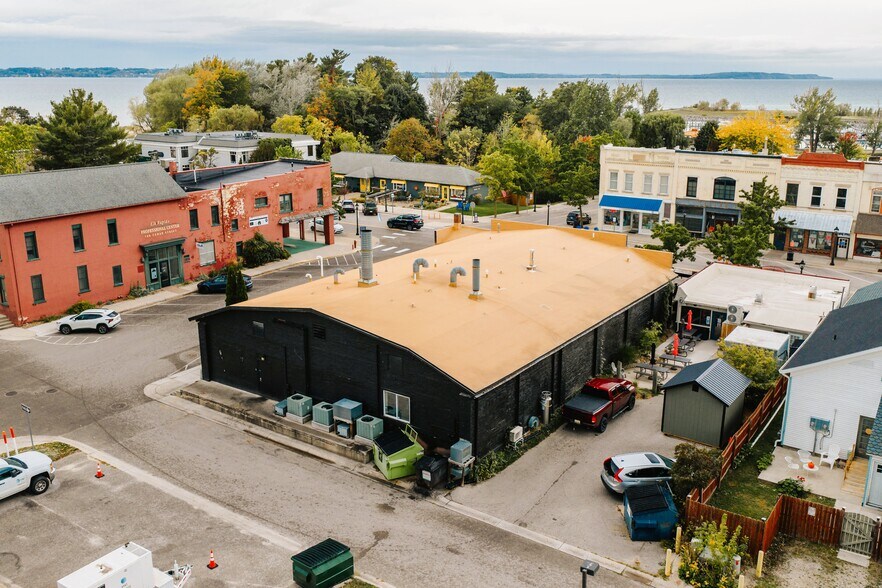 More Photos Of 151 River St, Elk Rapids General Retail For Sale