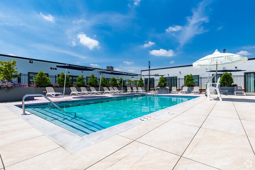 More Photos Of 5454 Nicholson Ln, North Bethesda Apartments For Lease