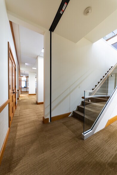 More Photos Of 50 E Washington St, Chicago Office For Sale