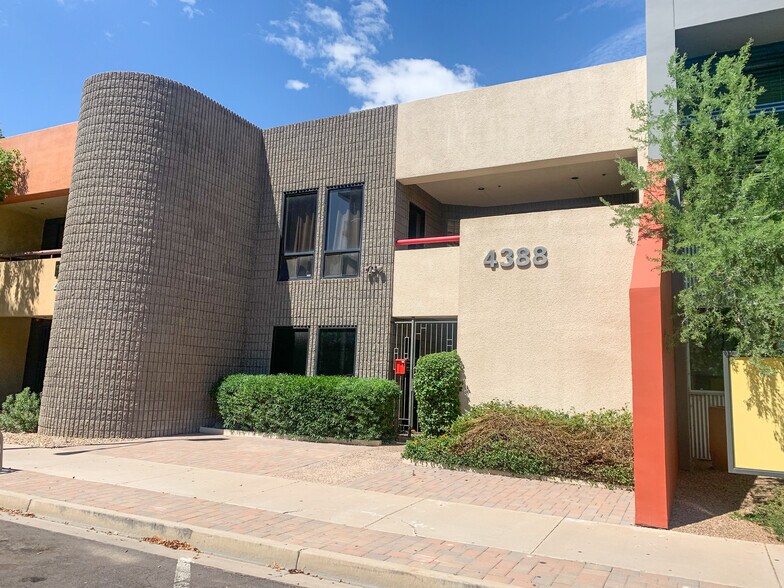 More Photos Of 4388 N Civic Center Plz, Scottsdale Office For Lease