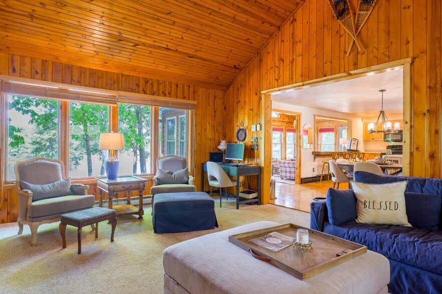 More Photos Of 8971 Thoroughfare Rd, Minocqua Multifamily For Sale