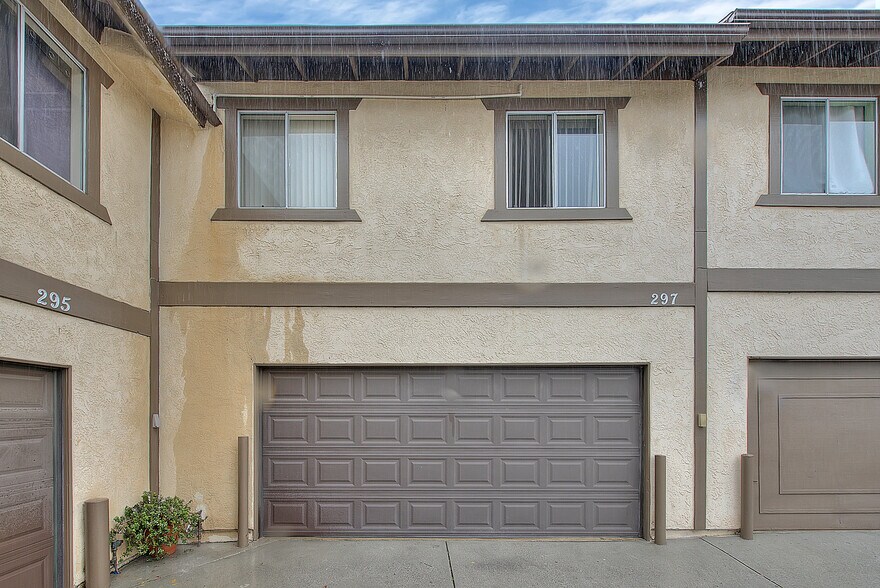Primary Photo Of 275-299 Monte Vista St, La Habra Apartments For Sale
