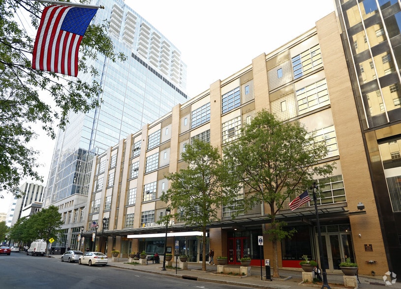 More Photos Of 319 Fayetteville St, Raleigh Apartments For Lease