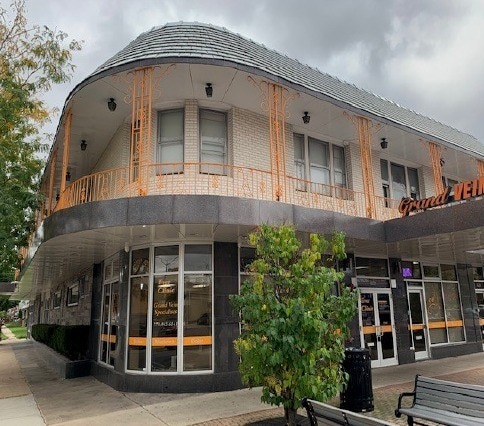 Primary Photo Of 6227 Cermak Rd, Berwyn Unknown For Lease