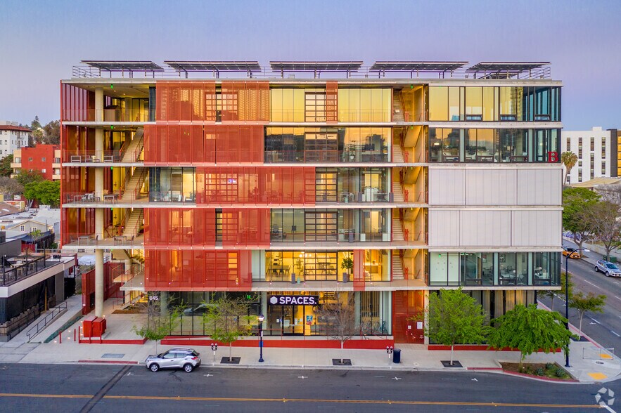 More Photos Of 845 15th St, San Diego Office For Lease