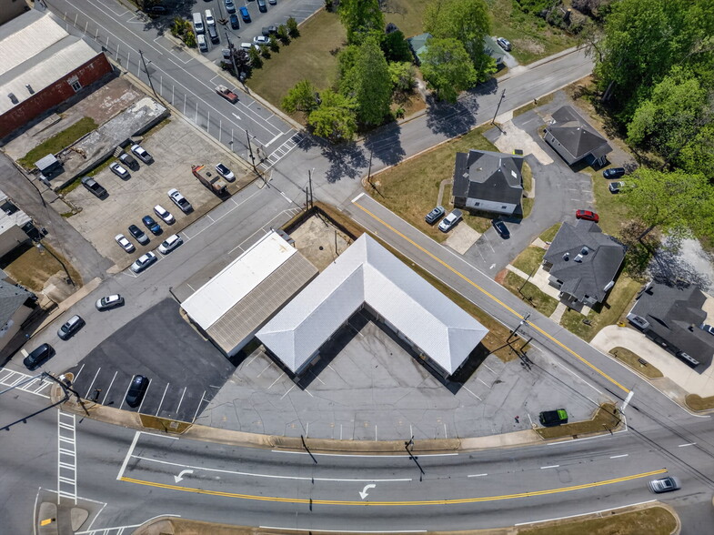 More Photos Of 116 W Bankhead Hwy, Villa Rica Storefront Retail Office For Sale