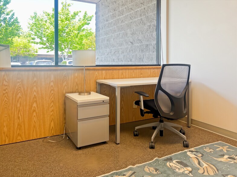 More Photos Of 131 Stony Cir, Santa Rosa Coworking Space