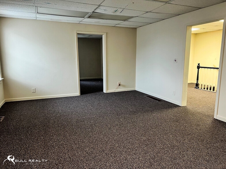 More Photos Of 2460 Moreland Ave, Atlanta Warehouse For Lease