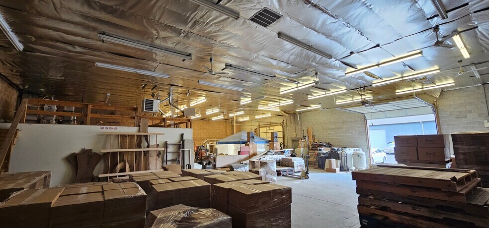 More Photos Of 154 Cooper Rd, West Berlin Light Distribution For Lease