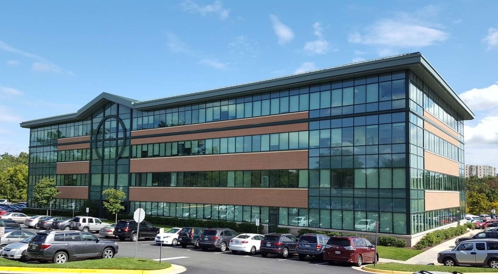 More Photos Of 19465 Deerfield Ave, Lansdowne Medical For Sale