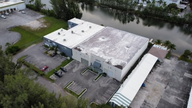 More Photos Of 1550 NW 94th Ave, Doral Warehouse For Lease