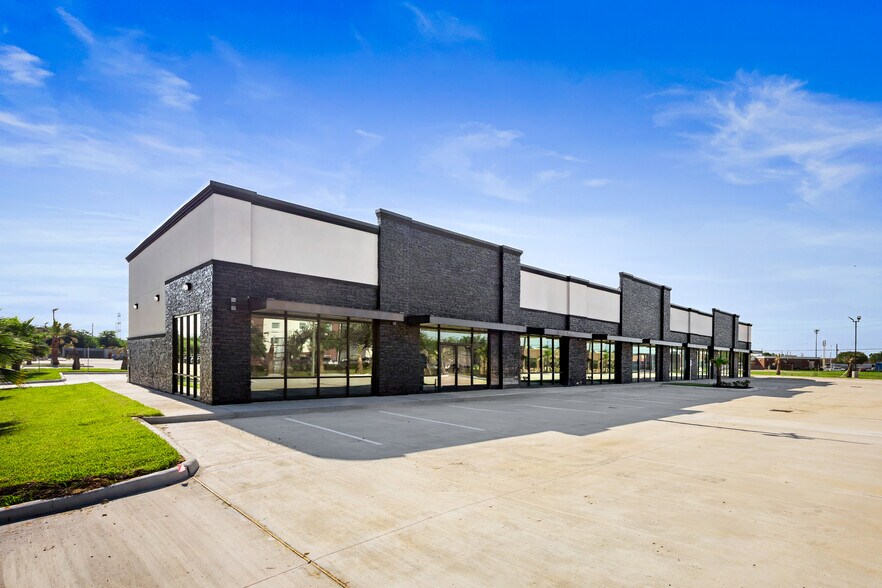 Primary Photo Of 1247 S 13th St, La Porte General Retail For Lease