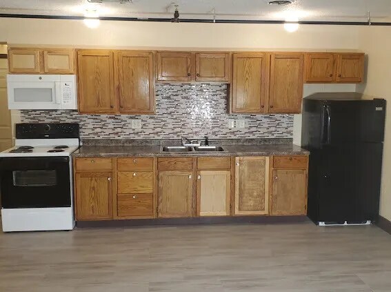 More Photos Of 117 3rd St E, Park Rapids Apartments For Sale