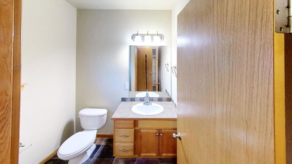 More Photos Of 1954 Willard Ave, Ferndale Apartments For Sale