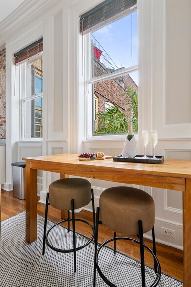 More Photos Of 21 Broad St, Charleston Storefront Retail Residential For Sale