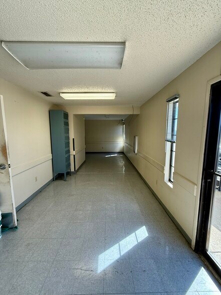 More Photos Of 3606 Profit Pl, Temple Office For Sale