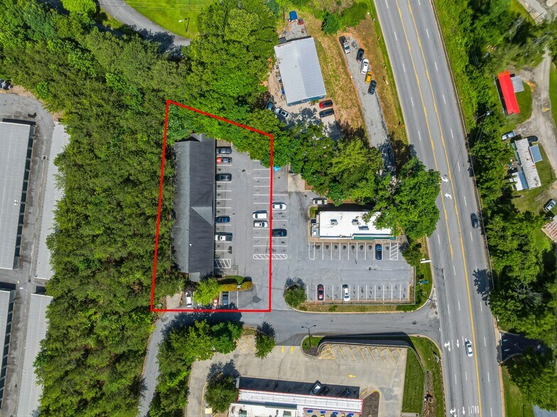 More Photos Of 9 Fallen Spruce Dr, Asheville General Retail For Sale