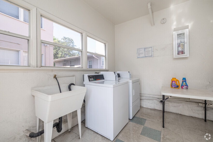 More Photos Of 5203 Knowlton St, Los Angeles Apartments For Sale