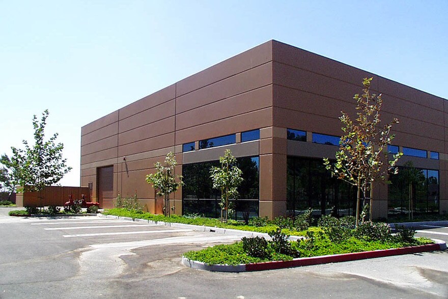 More Photos Of 80 Empire Dr, Lake Forest Office For Lease