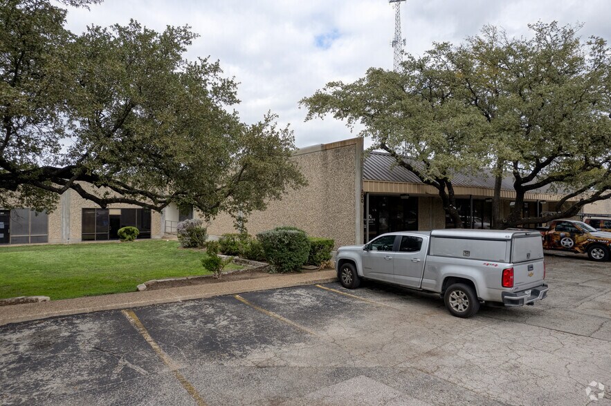 More Photos Of 7212 Mcneil Dr, Austin Unknown For Lease