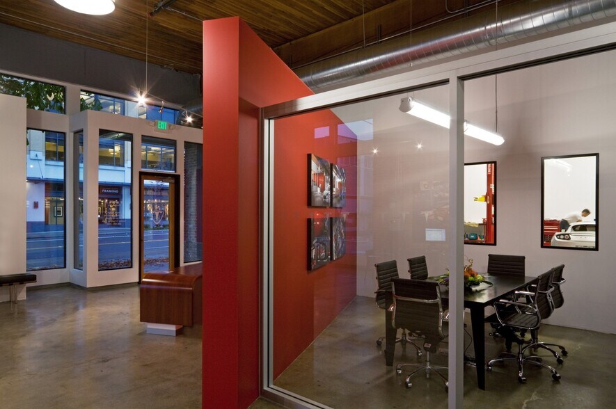 More Photos Of 425 Westlake Ave N, Seattle Storefront Retail Office For Sale