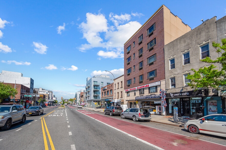 More Photos Of 10607 Northern Blvd, Corona Apartments For Lease