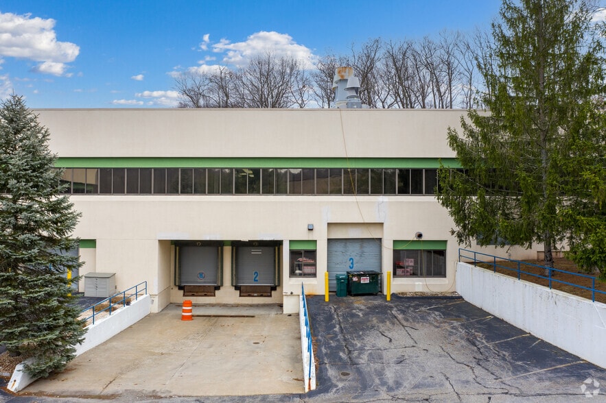 More Photos Of 281 Fields Ln, Brewster Village Light Manufacturing For Lease