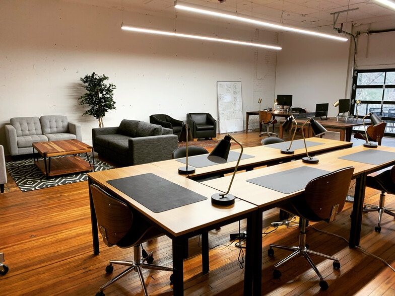 More Photos Of 620 Rutherford St, Greenville Loft Creative Space For Lease