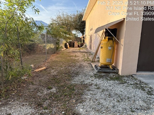 More Photos Of 434 NE 3rd Ave, Cape Coral Warehouse For Lease