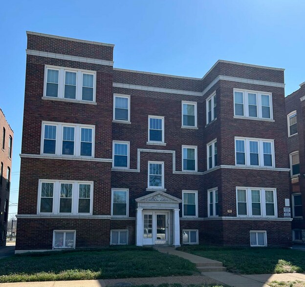 More Photos Of , Saint Louis Multifamily For Sale