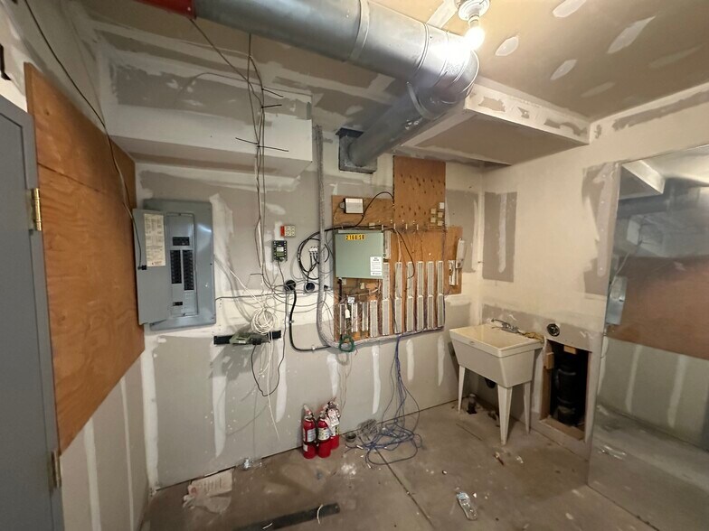 More Photos Of 2168 S Birch St, Denver Medical For Lease