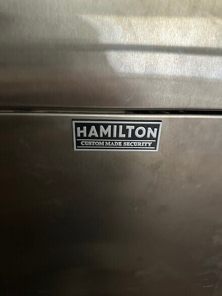 More Photos Of 204 W 2nd St, Edmond Freestanding For Sale