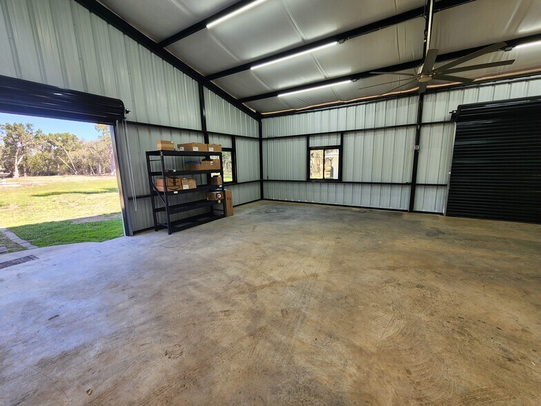 More Photos Of 102 County Road 180, Leander Loft Creative Space For Sale