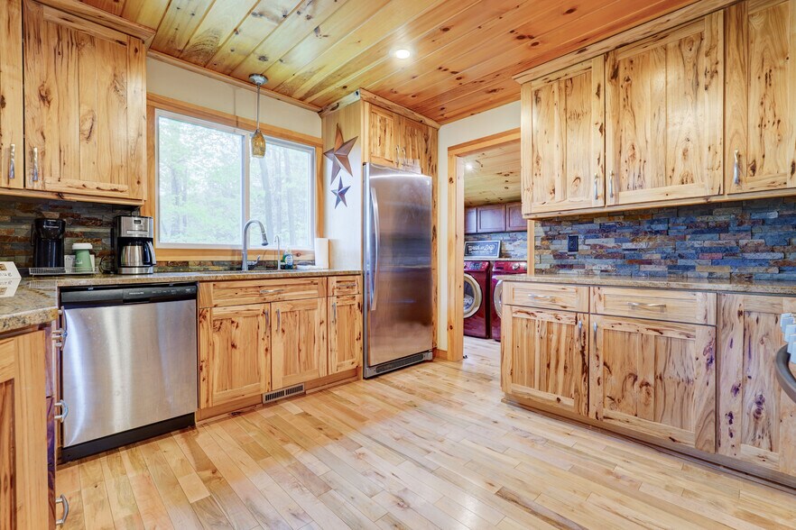 More Photos Of 5685 County Road 33, Canandaigua Specialty For Sale