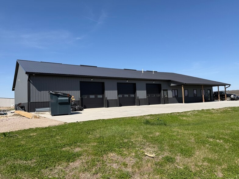 More Photos Of 501 Prosperity Way, North Sioux City Industrial For Sale