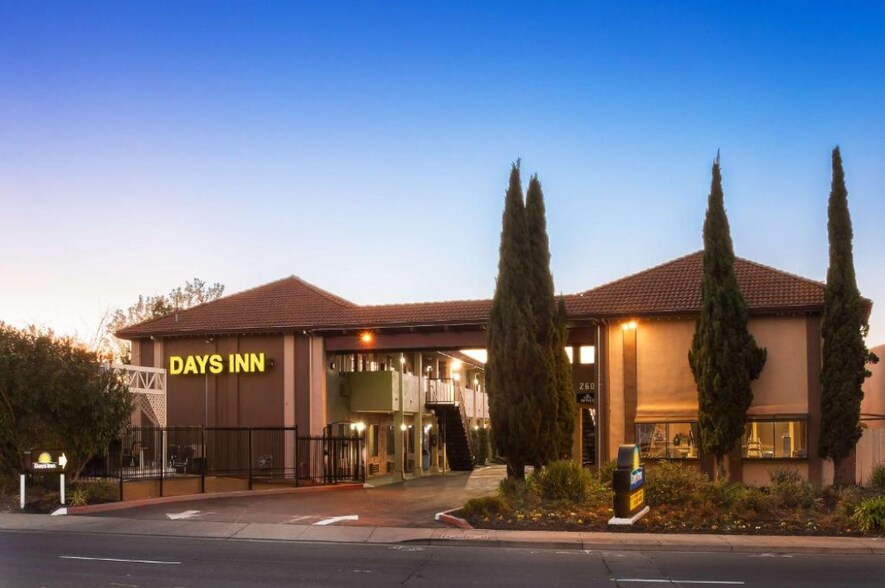 More Photos Of 2600 Appian Way, Pinole Hotel For Sale