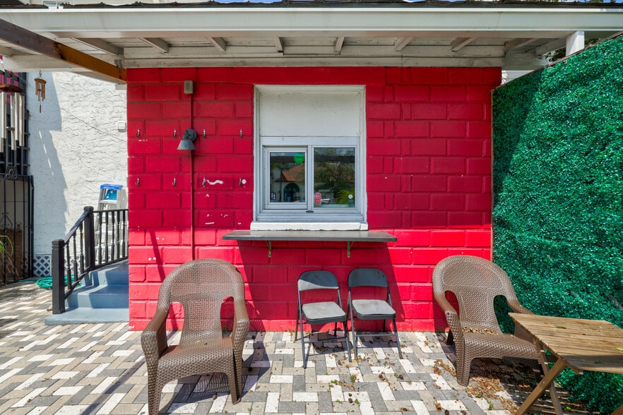 More Photos Of 31 San Marco Ave, Saint Augustine Freestanding For Lease