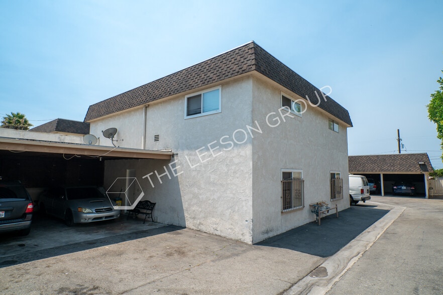 More Photos Of 927 S Webster Ave, Anaheim Apartments For Sale