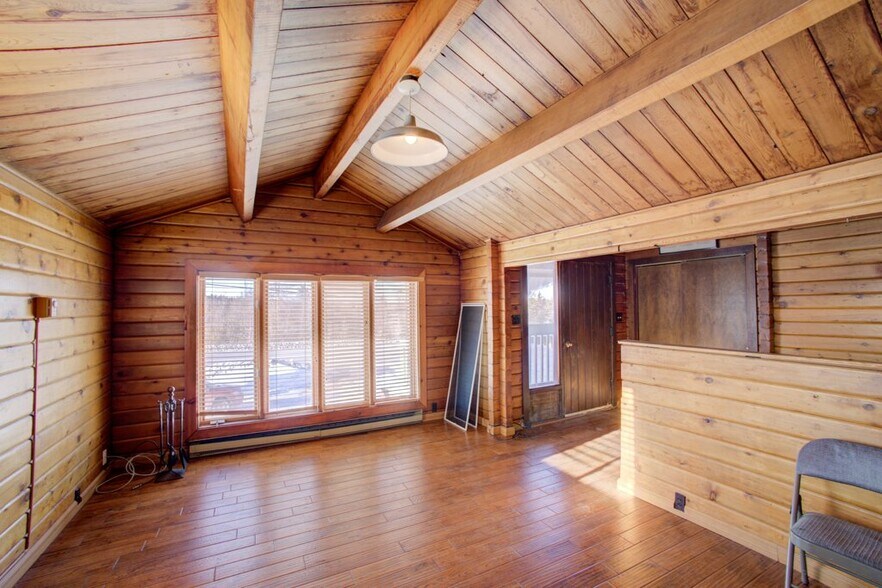 More Photos Of 506206 Highway 89, Mono General Retail For Sale
