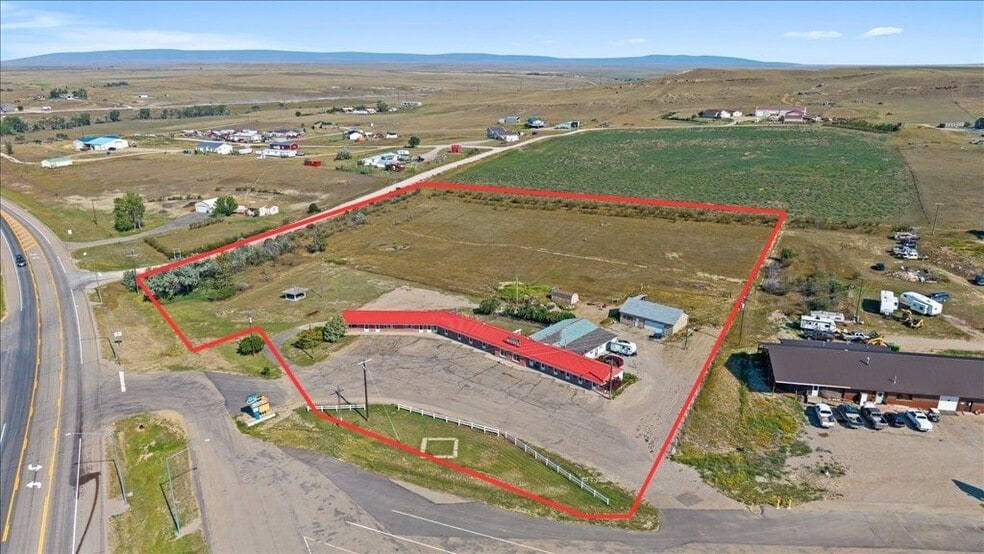 More Photos Of 1307 E Hwy 12, Harlowton Hotel For Sale