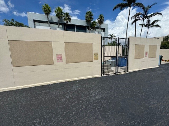 More Photos Of 3701 NW 82nd Ave, Doral Industrial For Lease