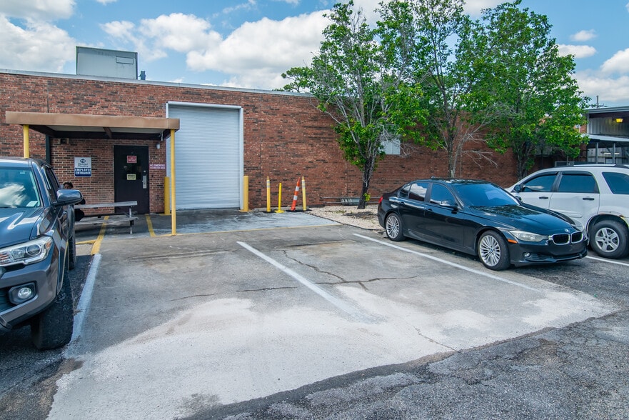 More Photos Of 4900 Highway 501, Myrtle Beach Light Manufacturing For Lease