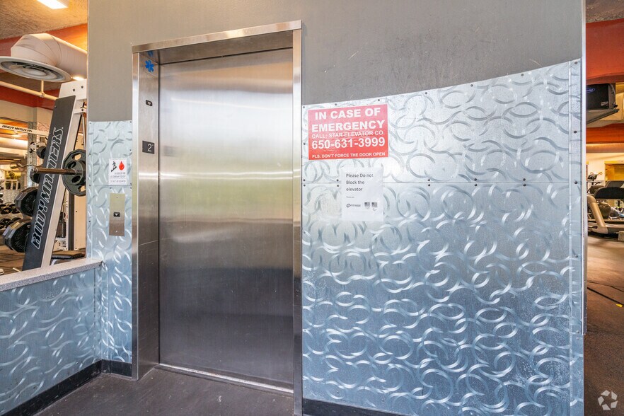 More Photos Of 2145 Market St, San Francisco General Retail For Lease