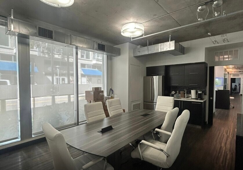 Primary Photo Of 109-111 N 12th St, Tampa Office For Lease