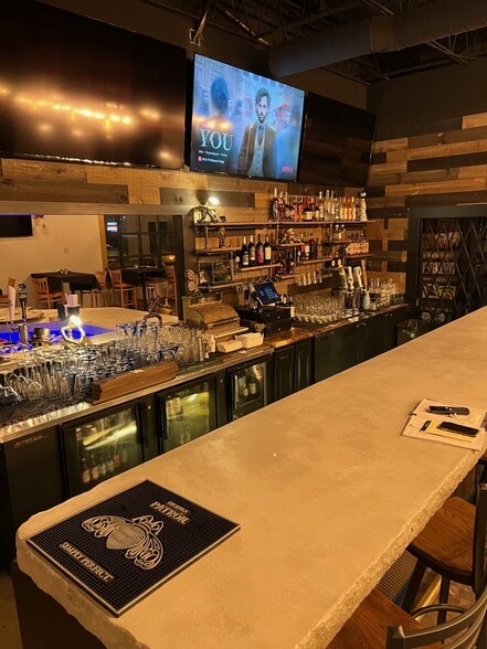 More Photos Of 100 S Main St, Saukville Restaurant For Sale