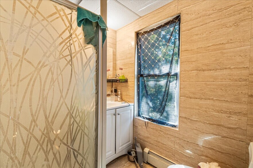 More Photos Of 4 Main St, Kings Park Storefront Retail Residential For Sale