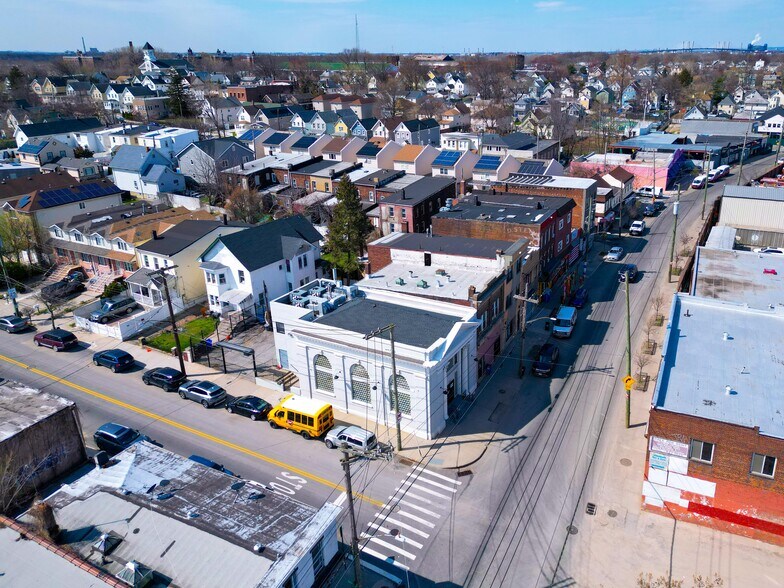 More Photos Of 2940 Richmond Ter, Staten Island Loft Creative Space For Sale