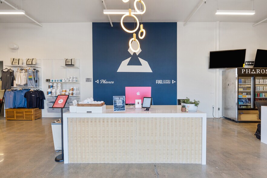 More Photos Of 3455 N Indian Canyon Dr, Palm Springs Unknown For Lease