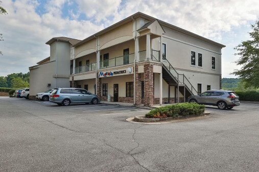 More Photos Of 12 Sammy McGhee Blvd, Jasper Office For Sale